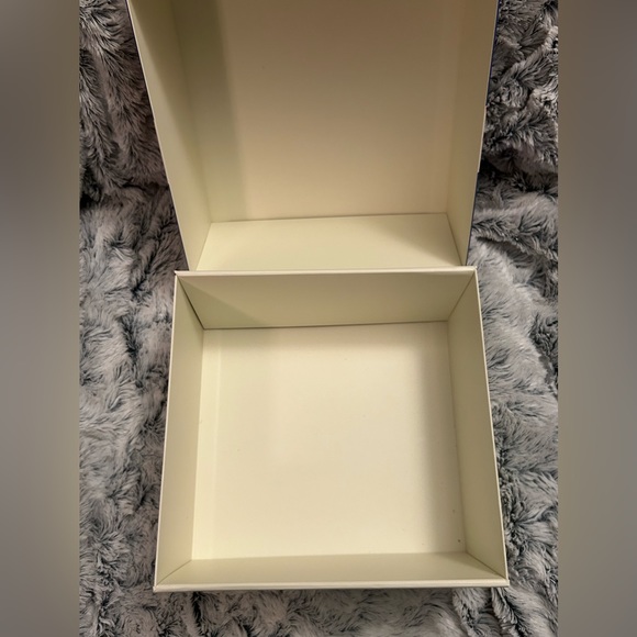 Dolce & Gabbana Box - Picture 8 of 11